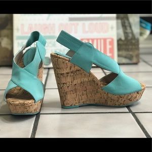 Versona Mint Wedges